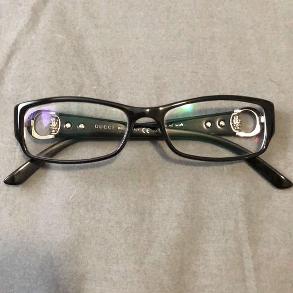 Gucci Accessories - 🖤GUCCI FRAMES🤍